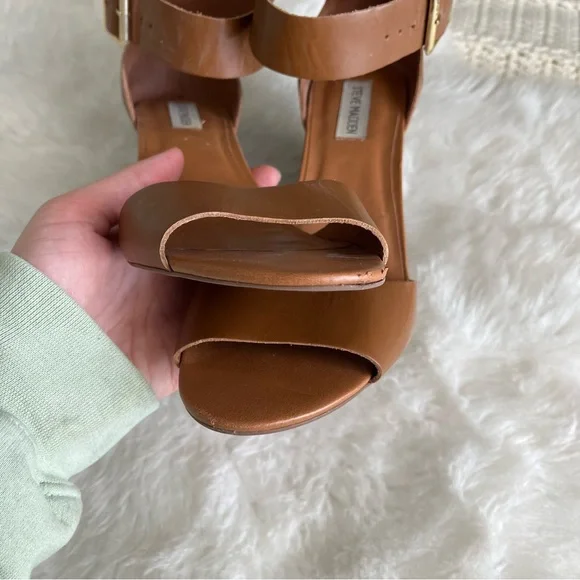 Steve Madden Brown Block Heel Sandals - Picture 5 of 11
